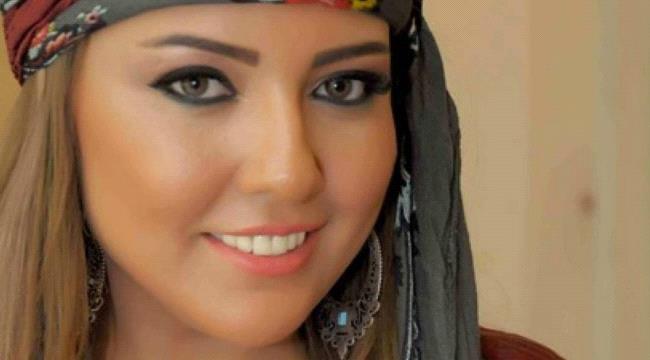 تعليق جريء من مي كساب حول مشاجرة النجوم على ترتيب الأسماء