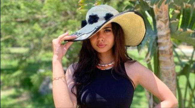 هو إيه اللي باين معلش؟".. منة عرفة ترد على أنباء حملها