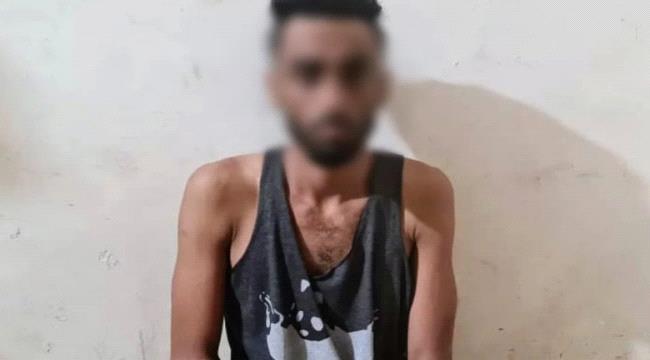 ضبط أحد مروجي المخدرات والخمور شمال شرق عدن
