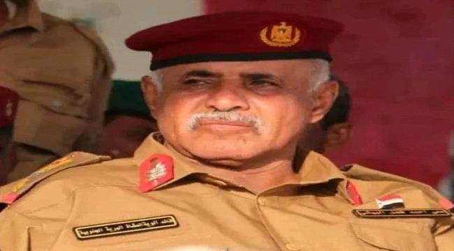 مدير أمن لحج يعزي قائد قوات الأمن الخاصة.. بوفاة شقيقه