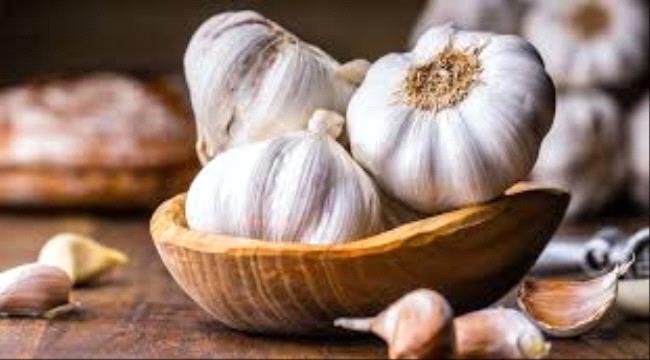 علاج الورم الشحمي بالثوم وطريقة استخدامه