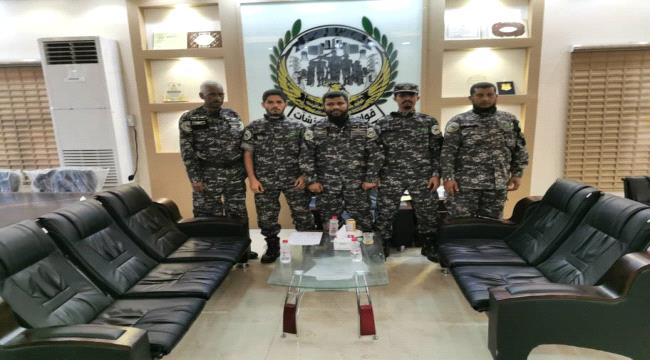 بن عفيف يكرم عدد من منتسبي قوات حرس المنشآت بمحافظة لحج