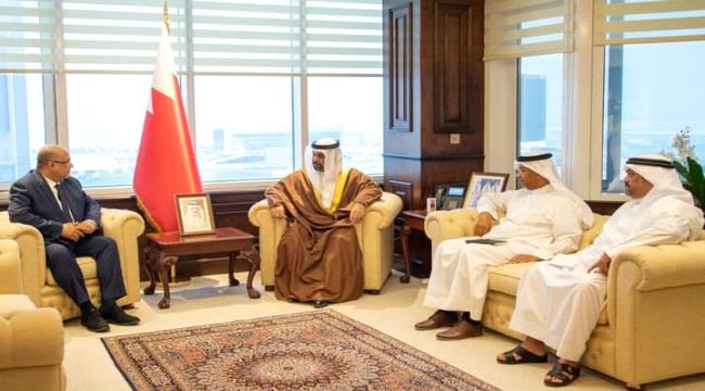 الوزير باذيب يبحث مع وزير المالية والاقتصاد البحريني تعزيز التعاون الثنائي