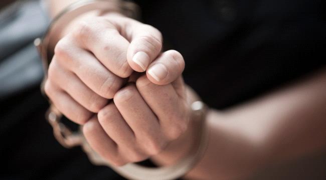 جبروت امرأة .. طلق زوجته وتزوجها فقتلت طفليه خلال شهرين