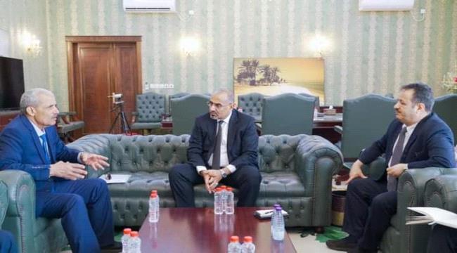 الزُبيدي يلتقي رئيس اللجنة العسكرية والأمنية العُليا اللواء هيثم قاسم طاهر