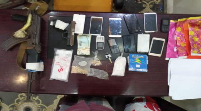 ضبط أخطر مروجي المخدرات في المهرة شرق اليمن