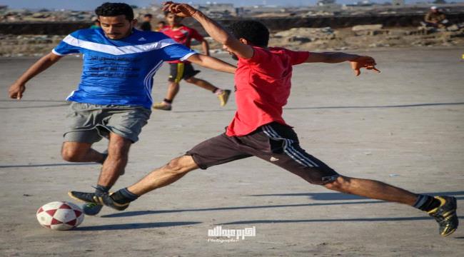 الذئاب يبلغ الدور النهائي للبطولة السباعية الشعبية بالعاصمة عدن