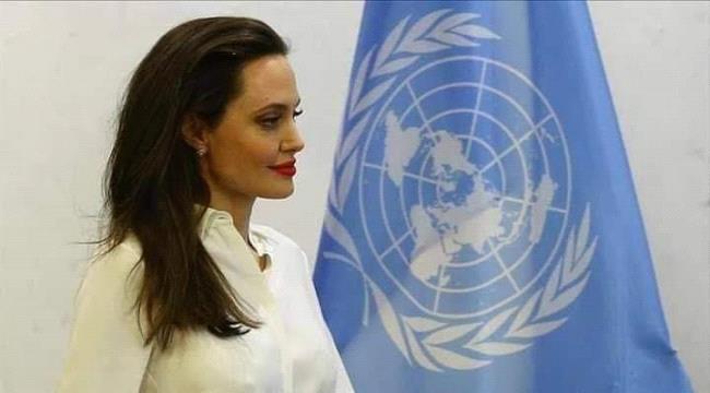 انجلينا جولي تصل الى العاصمة صنعاء 