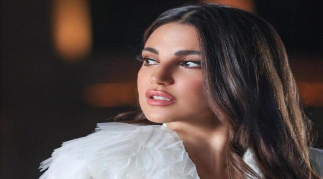 النجوم والمشاهير يعايدون المرأة في يومها العالمي.. «كوني أنت»