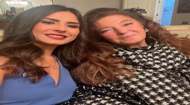 هل ترجع هدى رمزي في قرار اعتزالها الفن؟