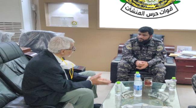 مدير مستشفى الجمهورية يشيد بجهود قوات حرس المنشآت في الجانب الصحي