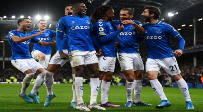 فوز قاتل لإيفرتون على نيوكاسل في الدوري الإنجليزي الممتاز 