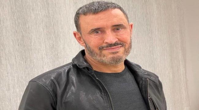 كاظم الساهر يعلن وفاة والدة ولديه وسام وعمر ويؤجل حفلاته