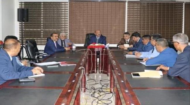 محافظ البنك المركزي اليمني يلتقي مدراء فروع البنك في المحافظات المحررة