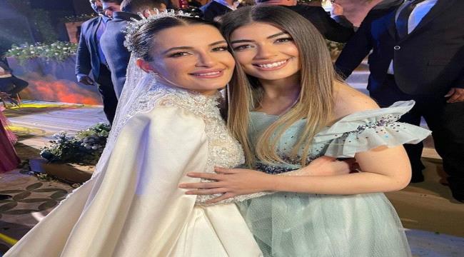 أبرز لقطات حفل زفاف شام الذهبي..تامر حسني يغني ويمازح رضوى الشربيني وموقف طريف لإليسا مع العروس