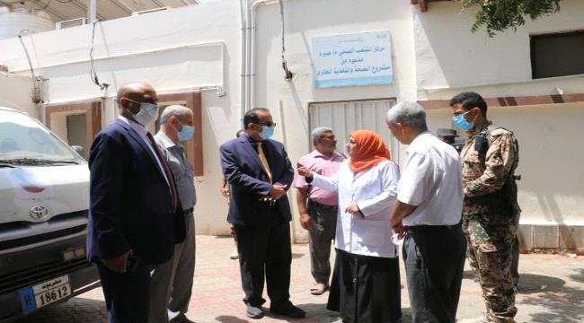 وزير الصحة يتفقد مركز التوليد والمواليد بمديرية صيرة