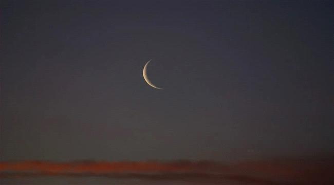 عيد الفطر يوم الثلاثاء في 5 دول و " الأحد " في 3 أخرى