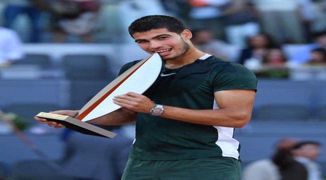 ألكاراز يهزم زفيريف و يتوج بلقب بطولة مدريد للتنس 
