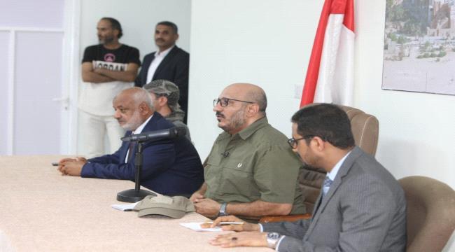 طارق عفاش : يجب أن يعي أهالي تهامة الدجل الذي يروج له الحوثي