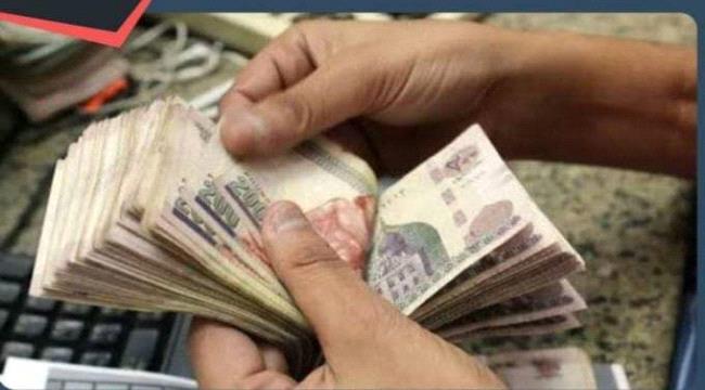 الجنيه المصري يسجل أعلى ارتفاع مقابل الدولار