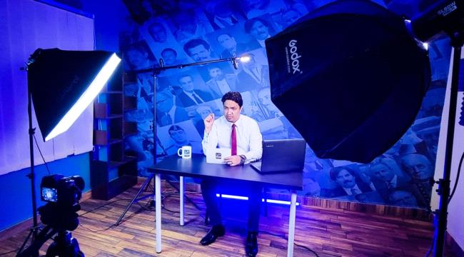 "خلونا نفهم" برنامج جريء للاعلامي اليمني أحمد غازي