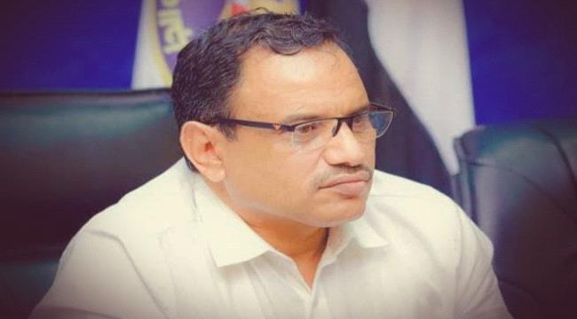 الوزير السقطري يعزي بوفاة المهندس " محمد عبادي " أحد كوادر الوزارة