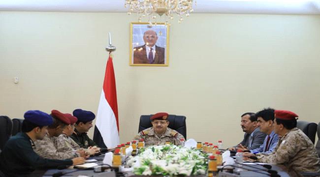 اجتماع أمني بعدن برئاسة "المقدشي" يشيد بجهود الأجهزة الأمنية في أبين
