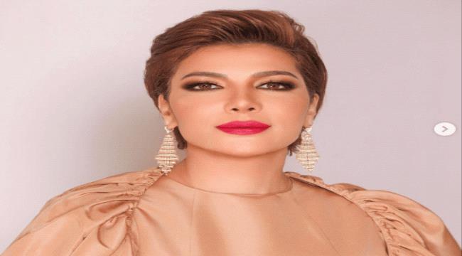 أصالة تحتضن طفلة تبكي على المسرح وتحكي عن أمنيتها في إنجاب 15 ولدا