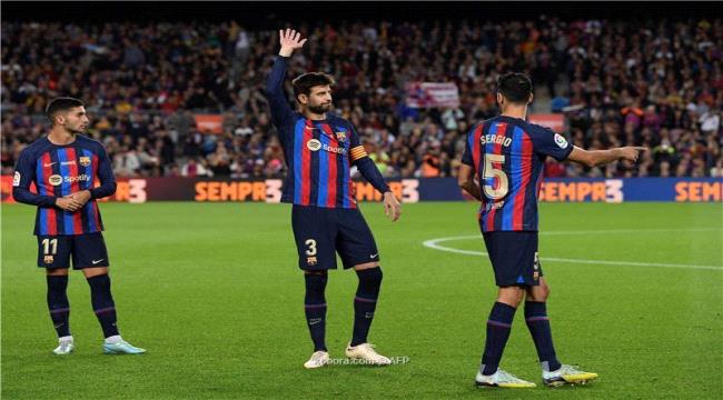 برشلونة يخطف صدارة الليجا الإسبانية مؤقتاً بالفوز على الميريا
