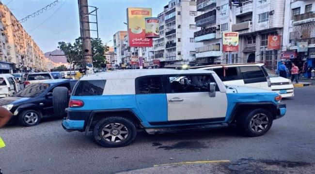 سلطات المعلا تدشن حملة أمنية لمنع تعاطي القات في الشوارع
