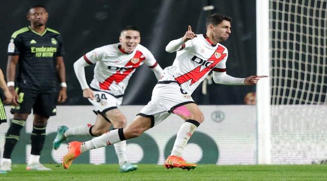 ريال مدريد يفقد صدارة الدوري الإسباني بالخسارة أمام رايوفاليكانو