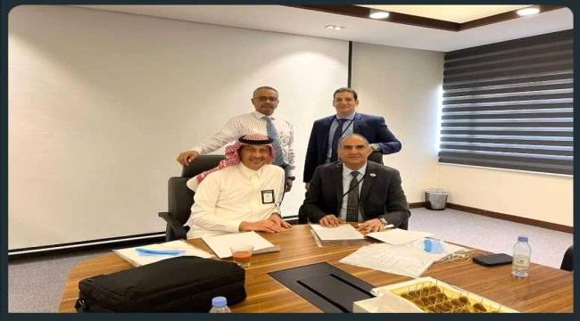 الخطوط اليمنية والسعودية للتموين يوقعان إتفاقية شراكة جديدة