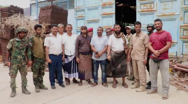برفقة "الربيعي".. العمري يطلع على المؤسسة العامة للأثاث والتجهيزات المدرسية