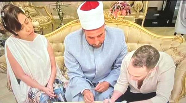شيرين عبدالوهاب تعلن عودتها لـ«حسام حبيب» والعفو عن شقيقها