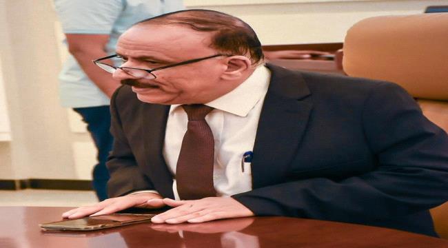 وزارة النقل.. إنجازات متسارعة يقودها وزير "أنموذج" 