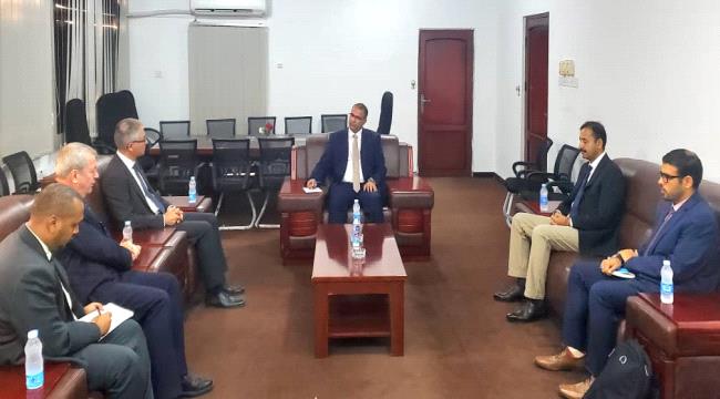 الزعوري يثمن علاقة الشراكة مع منظمة اليونيسف وممثلها السابق