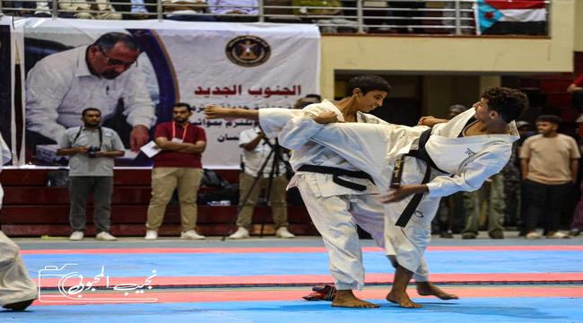 دائرة الشباب والرياضة بالمجلس الانتقالي تدشن فعاليات مهرجان عدن الرياضي الثالث بحفل كرنفالي كبير 