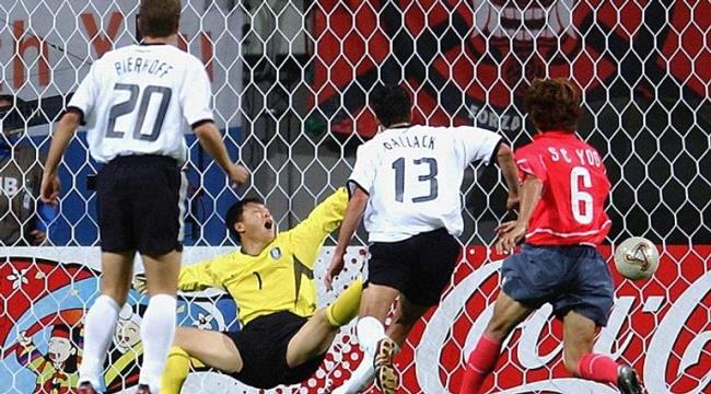 ما هو أكثر منتخب ودع كأس العالم من الدور الأول؟