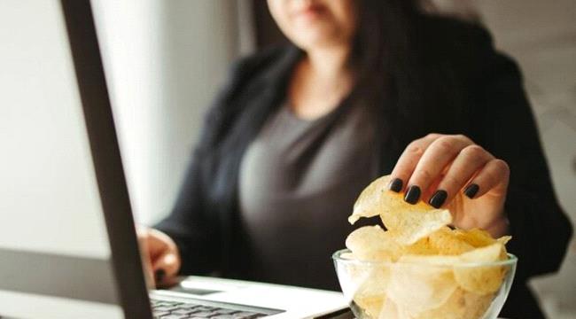 7 أسباب تزيد شهيتك لتناول الوجبات الخفيفة