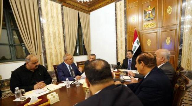 رئيس الوزراء العراقي يعفي 3 مسؤولين من مهامهم على خلفية حريقي المطار