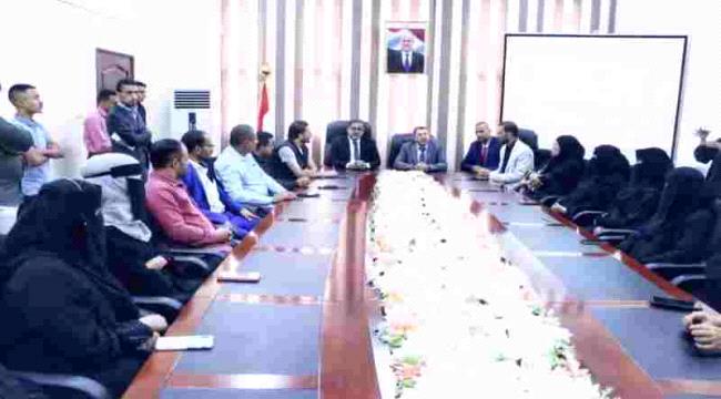 رئيس مجلس القضاء الأعلى يطلع على العمل في وزارة العدل