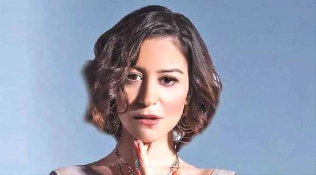 محامي منة شلبي يكشف عن سبب إخلاء سبيلها