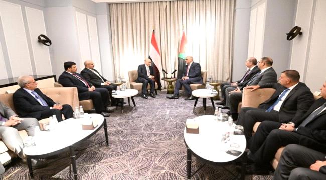العليمي يبحث مجالات التعاون المشترك مع الحكومة الاردنية