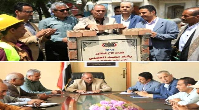 وكيل أول محافظة تعز يضع حجر الأساس لمشروع تأهيل شارع الجامعة بتعز 