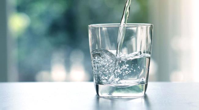 طبيب: مشروبات تسبب جلطات قاتلة يمكن تجنبها بالماء
