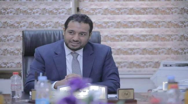 اليمن.. وزير التربية والتعليم "طارق العكبري" يعلن تأييده لإستقلال حضرموت