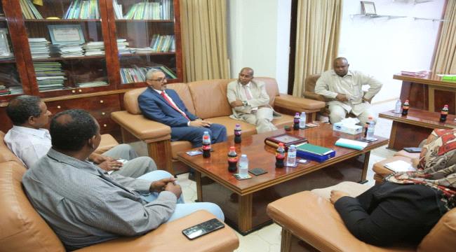 المحلقية الثقافية لليمن بالسودان تبحث التعاون العلمي والأكاديمي مع جامعة بحري