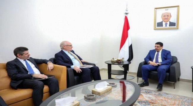بن مبارك يُطلِع المبعوث الأمريكي  على مستجدات الأوضاع في اليمن وإمكانية تجديد الهدنة الأممية