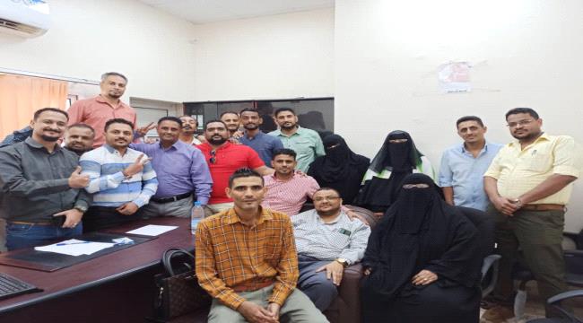 اجتماع استثنائي للمجلس التنسيقي للجان النقابية في عدن برئاسة "باخريبة"