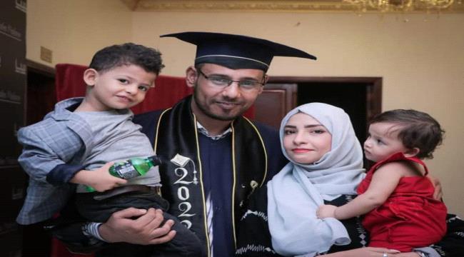 عدن حرة تهنئ الزميل «محمد الجنيدي» بمناسبة تخرجه